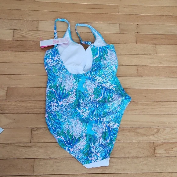 Lilly pulitzer brin scoop neck swimsuit size 10 - Picture 2 of 3